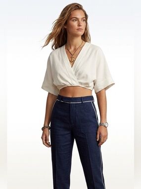 New Fashion Nova Ivory Cropped Plunging Neckline Short Sleeve Top Extra Small